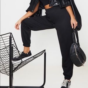 pretty little thing black basic cuffed hem joggers
